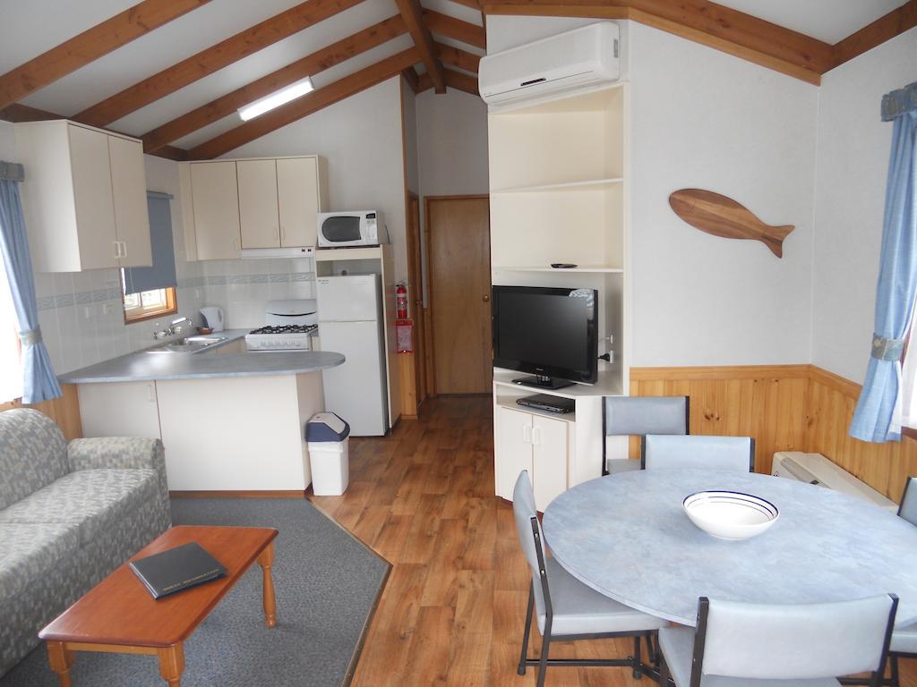 Ocean Grove Holiday Park Room photo